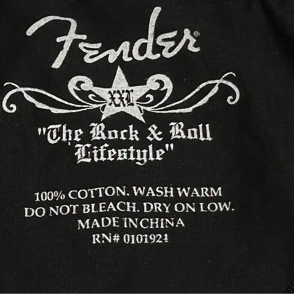 NWT Fender Rock and Roll Lifestyle Black and White Long Sleeve T-Shirt Size  XXL - Picture 2 of 16
